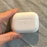 AirPods Pro 1 — modem, soap dispenser (photo 1)