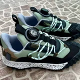 Кроссовки зеленые — running shoe (photo 1)