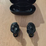 Беспроводные наушники Bose QuietComfort Ultra Earbuds — switch, loudspeaker (photo 5)