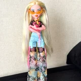 Кукла Monster High G3 Гулия Йелпс — kimono, bolo tie (photo 4)