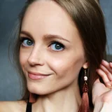 Серьги "Cinnamon" — lipstick, cellular telephone (photo 5)