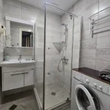 Стильная студия 31 м² — washer (photo 5)