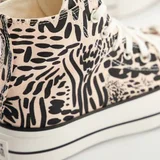 Кеды Converse Chuck Taylor All Star Lift Hi с принтом — mailbag, purse, pencil box (photo 2)