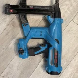 Аккумуляторный гвоздезабивной пистолет Toya DCCN40A — power drill (photo 2)
