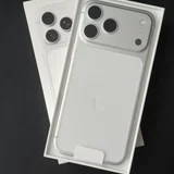 iPhone 17 Pro 256GB Silver — remote control, scale (photo 2)