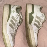 Женские Adidas — running shoe, sandal (photo 1)