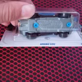 Машинка Hot Wheels AMARU GTC Treasure Hunt — lighter, can opener (photo 2)