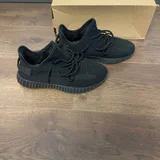 Поясная сумка Balmain — Loafer, running shoe (photo 2)