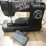Швейная машина Toyota Super Jeans 34 — sewing machine (photo 1)