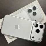iPhone 17 Pro Max 256 GB — iPod, projector (photo 1)