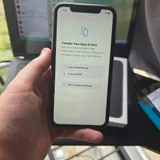 iPhone 11 Black 74% — iPod, hand-held computer, cellular telephone (photo 1)