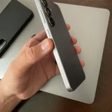Samsung Galaxy S25 128 ГБ — iPod, hand-held computer, remote control (photo 2)