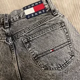 Женские джинсы Tommy Hilfiger 27/32 (photo 3)