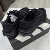 Кроссовки Adidas — running shoe, binoculars (photo 2)