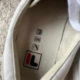 Кеды Fila x Maison Mihara Yasuhiro — backpack, cellular telephone, seat belt (photo 5)