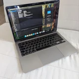MacBook Air M1 2020 16/256 — notebook, laptop (photo 1)