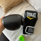 Боксерские перчатки и бинты — punching bag, paper towel, knee pad (photo 3)