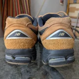 Кроссовки New Balance 2002 — running shoe, sandal, Loafer (photo 4)