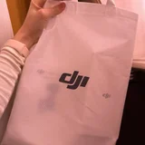DJI Osmo Pocket 3 Creator Combo — jersey, lab coat, apron (photo 3)