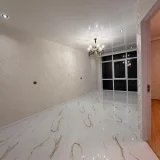 3-комнатная квартира, 2 спальни, ул. Кобаладзе 8а — bathtub, tub (photo 2)