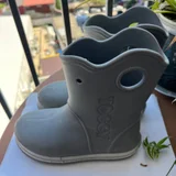 Ортопедические кожаные кеды и резиновые сапожки — mask, cowboy boot (photo 3)