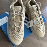 Кроссовки Adidas Ozelia Sand (photo 6)