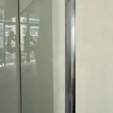 Закаленное стекло для душевой с профилем — sliding door, refrigerator (photo 2)