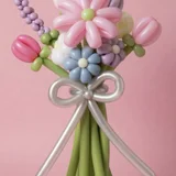 Большие цветы из воздушных шаров — hair slide, rubber eraser (photo 3)