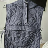 Стёганый жилет с капюшоном Oysho — sleeping bag (photo 1)
