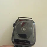 Apple Watch SE — cellular telephone, toaster (photo 4)