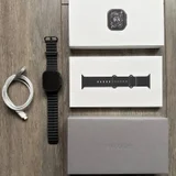 iPhone 17 Pro Max — projector, combination lock (photo 9)