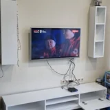 Тумба под телевизор и две навесные полки — television, home theater (photo 2)