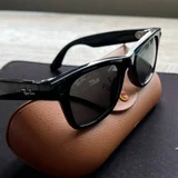 Ray-Ban Meta Wayfarer — sunglass, sunglasses (photo 4)