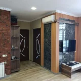 2+1 квартира на Пиросмани 18 — wardrobe, entertainment center (photo 3)