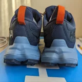 Кроссовки Hoka Anacapa Low GTX — running shoe, knee pad (photo 4)