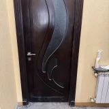 3 двери из массивного каштана с замками и ручками — wardrobe (photo 2)