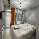 Комфортная квартира в Батуми — washer, washbasin (photo 3)