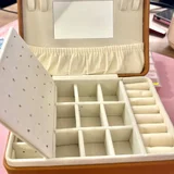 Шкатулка для украшений — bassinet, hamper, crib (photo 2)