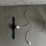 Apple Watch SE 2 — hook, hammer (photo 1)