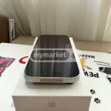 Мобильные телефоны Apple — scale (photo 1)
