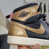 Кроссовки Jordan 1 — sandal, running shoe, clog (photo 2)