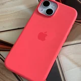 iPhone 15 256GB голубой с комплектом чехлов — iPod (photo 5)