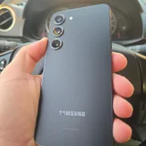 Samsung S23 128GB Snapdragon — iPod, cellular telephone, CD player (photo 1)