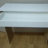 Стол 82x82x33 см — studio couch, printer (photo 2)