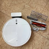 Xiaomi Mi Robot Vacuum-Mop — CD player, toilet seat (photo 1)