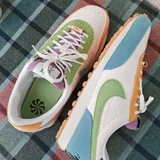 Кроссовки Nike Daybreak SE Sun Club Worn Blue — running shoe (photo 3)