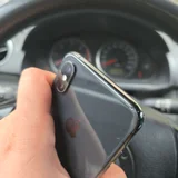 iPhone XS — car mirror (photo 4)