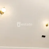 Студия в Bagrationi Residence — switch, analog clock (photo 3)