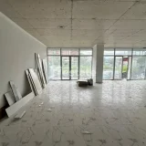 Просторное коммерческое помещение — sliding door, prison (photo 1)