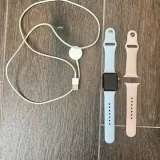 Apple Watch 3 series 38 mm — carpenter's kit, hook, can opener (photo 1)